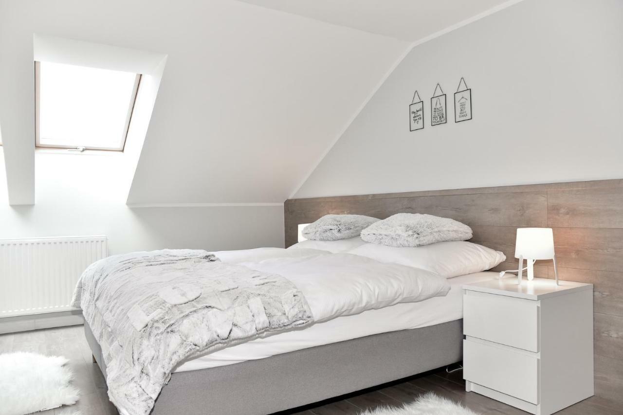 Dwupoziomowy Na Stoku - Apartamentuj Apartment Karpacz