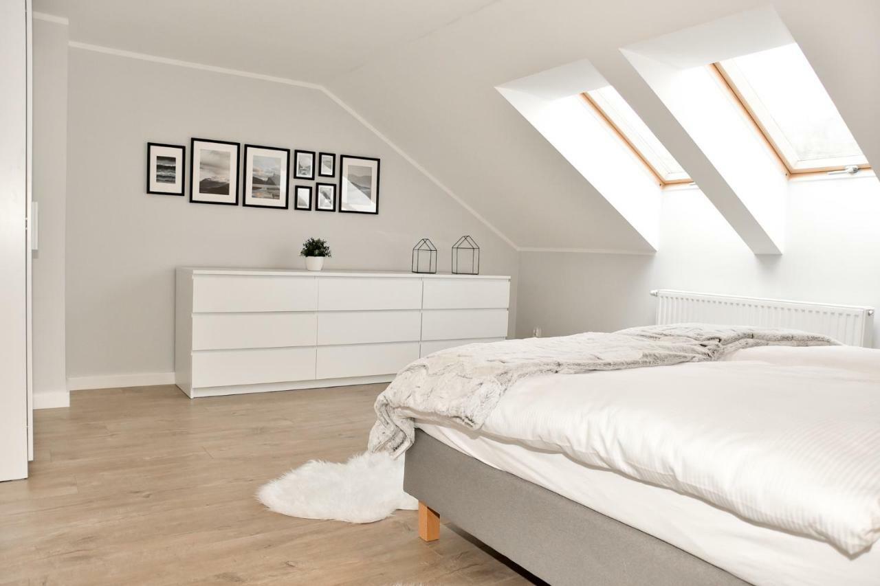 Dwupoziomowy Na Stoku - Apartamentuj Apartment Karpacz